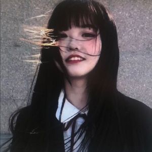 Meet your Posher, Amos